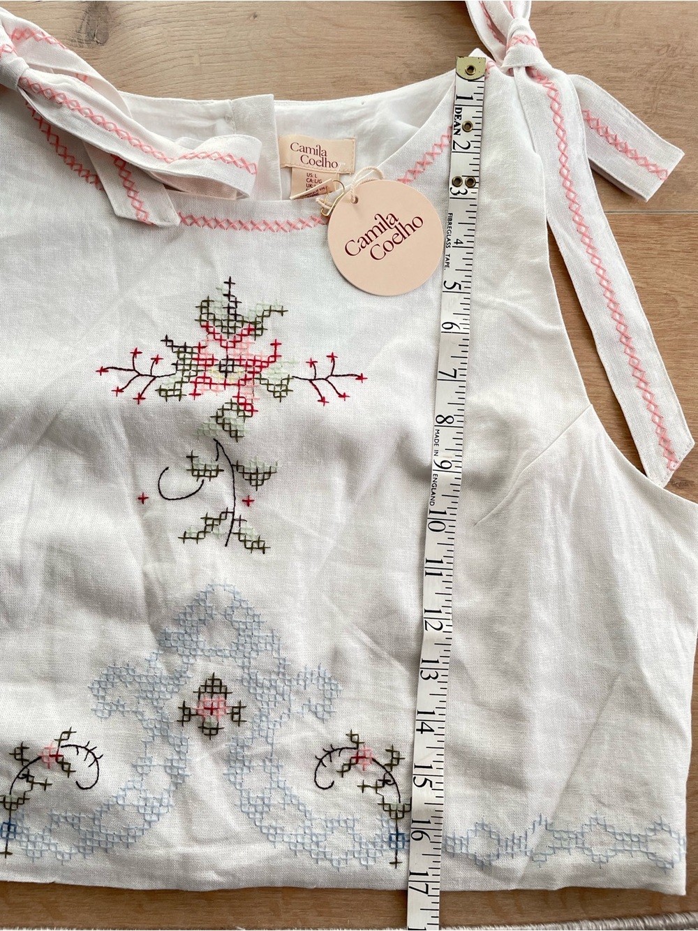 NWT CAMILA COELHO Embroidered White Two-Piece Set with Floral Motif - Picture 14 of 16